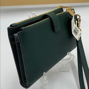 MICHAEL KORS LG DOUBLE ZIP WRISTLET